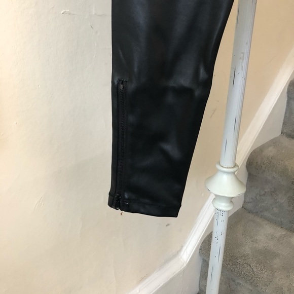 David Lerner Pull On Vegan Leather Leggings EUC - Picture 5 of 7
